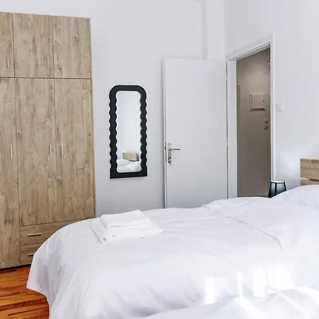 Helen - Apartamento Cozani