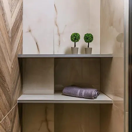 Helen - Apartamento Cozani